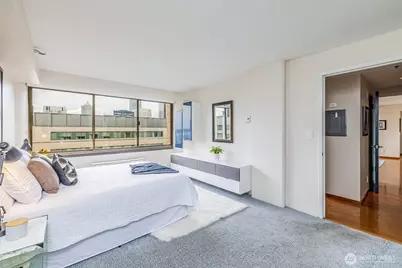 1120 Spring Street #1301, Seattle, WA 98104 - Photo 16