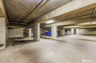 1120 Spring St, Seattle, WA 98104 - Photo 26