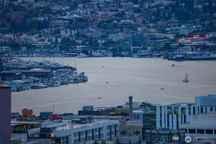 1120 Spring St, Seattle, WA 98104 - Photo 2