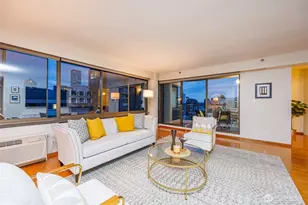 1120 Spring St, Seattle, WA 98104 - Photo 4