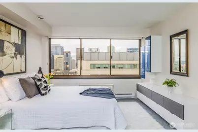 1120 Spring Street #1301, Seattle, WA 98104 - Photo 14