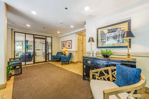 1120 Spring St, Seattle, WA 98104 - Photo 32