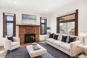 11738 Phinney Ave N, Seattle, WA 98133 - Photo 6