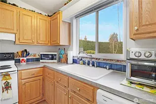 5248 52nd Ln SE, Lacey, WA 98503 - Photo 10