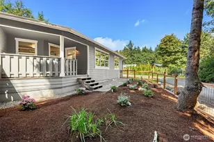 1574 NE Park View Dr, Bainbridge Island, WA 98110 - Photo 22