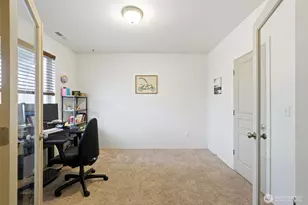 1185 SW Settlement St, College Place, WA 99324 - Photo 4