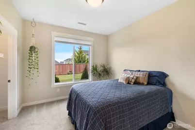 676 E White Oak Avenue, La Center, WA 98629 - Photo 28