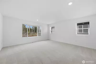 20428 Myrtle Place E, Bonney Lake, WA 98391 - Photo 10