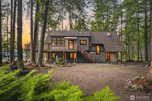 17118 Riverview Way E, Enumclaw, WA 98022 - Photo 1