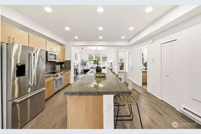 6502 High Point Drive SW, Seattle, WA 98126 - Photo 12