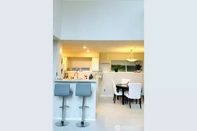 2960 142nd Place SE #2, Bellevue, WA 98007 - Photo 4