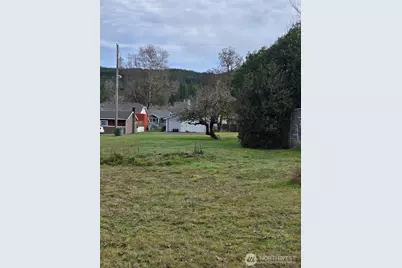 404 Taylor St, Ryderwood, WA 98581 - Photo 2