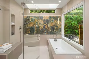14740 SE 56th St, Bellevue, WA 98006 - Photo 22