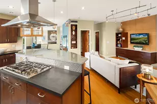 14740 SE 56th St, Bellevue, WA 98006 - Photo 10
