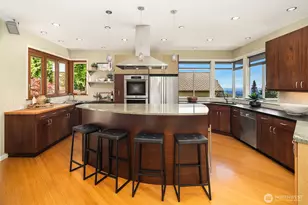 14740 SE 56th St, Bellevue, WA 98006 - Photo 8