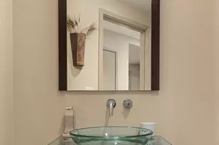 1000 1st Ave, Seattle, WA 98104 - Photo 24