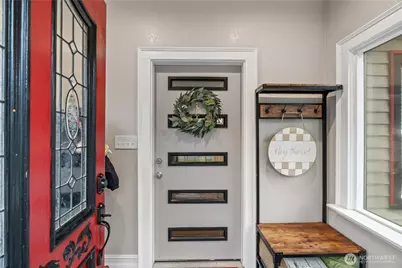 2312 Cherry Street, Hoquiam, WA 98550 - Photo 2