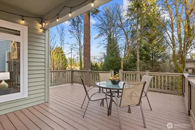 10830 179th Court NE, Redmond, WA 98052 - Photo 28