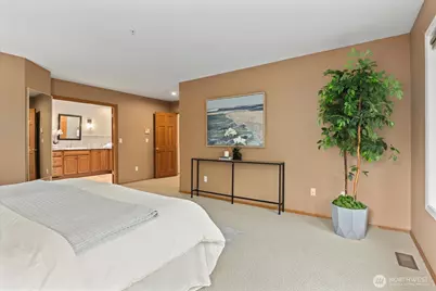 10830 179th Court NE, Redmond, WA 98052 - Photo 18