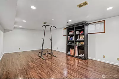7028 39th Avenue NE, Seattle, WA 98115 - Photo 18