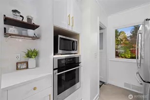 7558 12th Ave NW, Seattle, WA 98117 - Photo 14