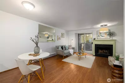 170 Newport Way NW #D32, Issaquah, WA 98027 - Photo 2