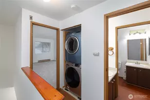 170 Newport Way NW, Issaquah, WA 98027 - Photo 24