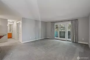 8025 234th Street SW, Edmonds, WA 98026 - Photo 2