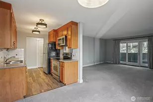 8025 234th Street SW, Edmonds, WA 98026 - Photo 6