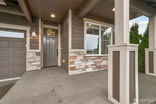 111 Love Dr, Enumclaw, WA 98022 - Photo 2