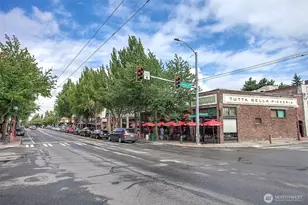 4402 Letitia Ave S, Seattle, WA 98118 - Photo 36
