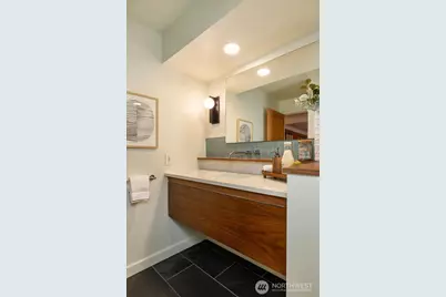 732 11th Avenue E #304, Seattle, WA 98102 - Photo 26