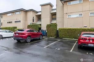 732 11th Ave E, Seattle, WA 98102 - Photo 28