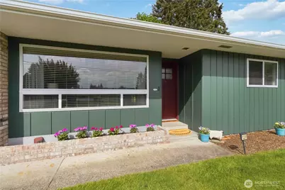 1209 Fieldcrest Avenue, Centralia, WA 98531 - Photo 2