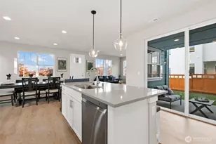 9702 5th Ln SW, Seattle, WA 98106 - Photo 6