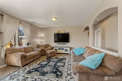 800 S Hamilton Road, Moses Lake, WA 98837 - Photo 4