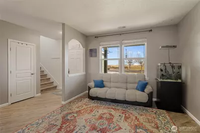 800 S Hamilton Road, Moses Lake, WA 98837 - Photo 16