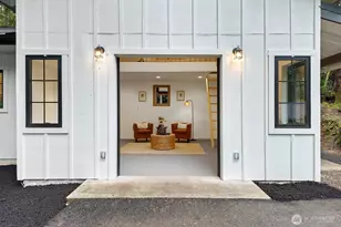 11204 SW 220th St, Vashon, WA 98070 - Photo 20