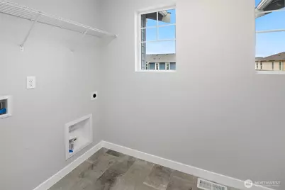 592 SW 97th Street #2, Seattle, WA 98106 - Photo 24