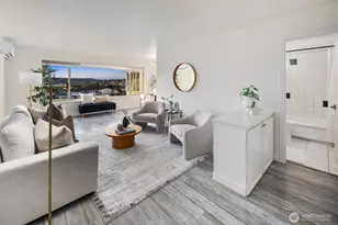 2703 Boylston Ave E, Seattle, WA 98102 - Photo 14