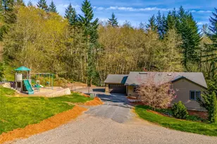 2683 Green Mountain Rd, Kalama, WA 98625 - Photo 2