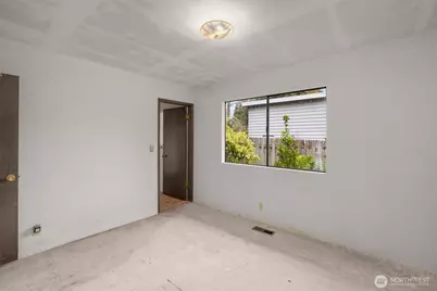 7211 182nd Street SW, Edmonds, WA 98026 - Photo 16