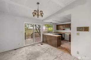 7211 182nd St SW, Edmonds, WA 98026 - Photo 6