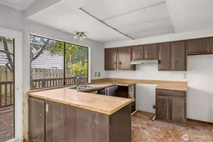 7211 182nd St SW, Edmonds, WA 98026 - Photo 10