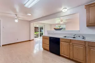 10010 NW 15th Ave, Vancouver, WA 98685 - Photo 16