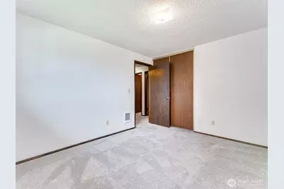 10010 NW 15th Avenue, Vancouver, WA 98685 - Photo 30