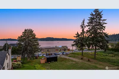 4533 Flying Goat Avenue NE #D240, Bainbridge Island, WA 98110 - Photo 38