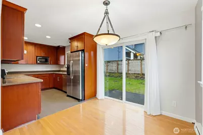 3017 W Government Way, Seattle, WA 98199 - Photo 12