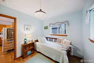7370 Holiday Boulevard, Anacortes, WA 98221 - Photo 10