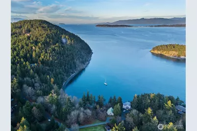 7370 Holiday Boulevard, Anacortes, WA 98221 - Photo 34